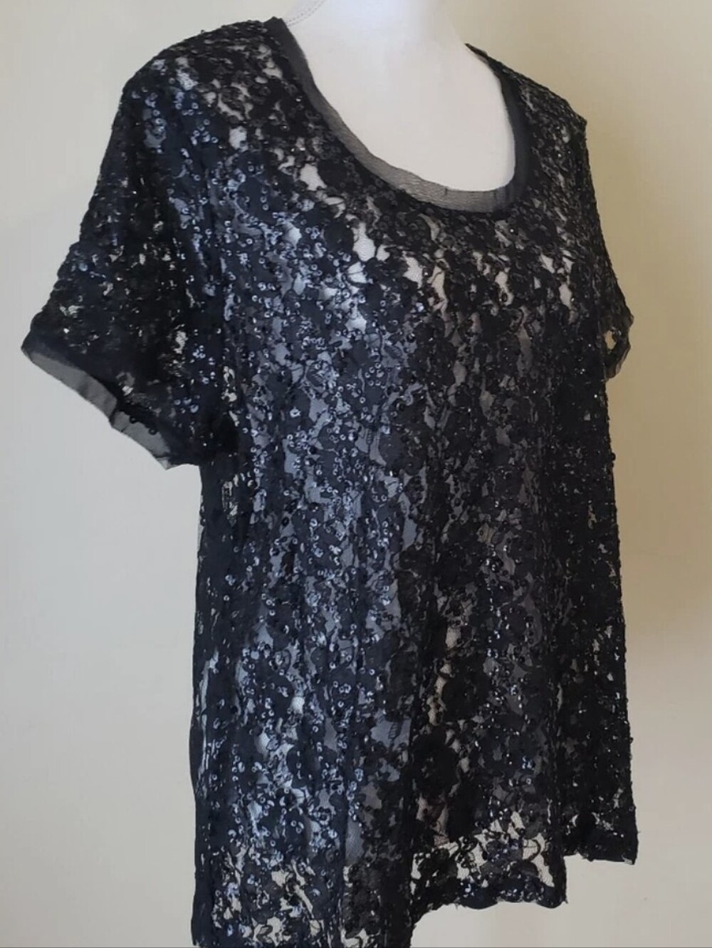 Chico’s Black Floral Lace Sequin Top, Size 3 / XL       #X